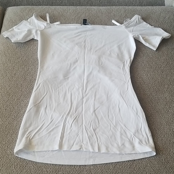 Top - Picture 3 of 3